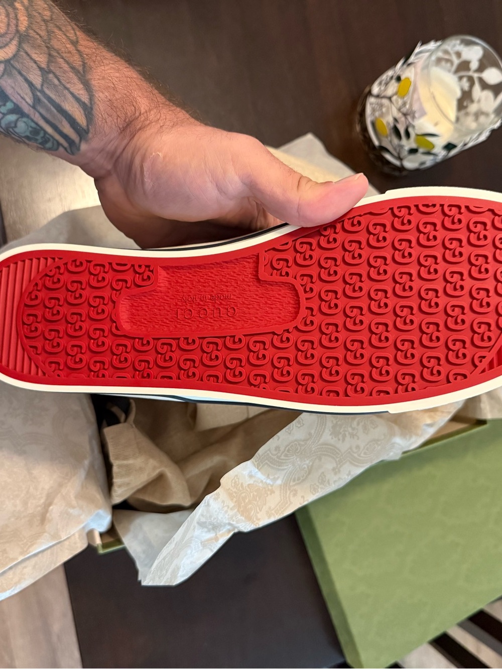 Gucci Brown GG Canvas Low-Top Sneaker with Green & Red Web - Picture 3 of 3